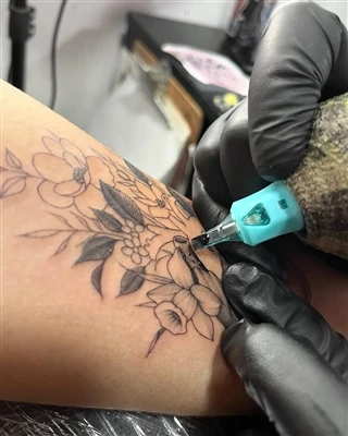 Påverkar tatueringar min hud förmåga att känna beröring eller svett?
