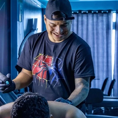 Hur man väljer din tatuerare